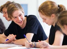 ������ ����� ��������� � 10-������� �������� �����������