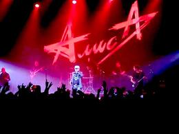 �. ������ "���������� �������� ���� ���, ��� ������ ������ ������"