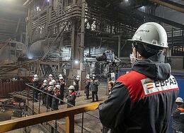 ��� ������������ ��� "������" � Evraz plc �� 97,6 ���� ������
