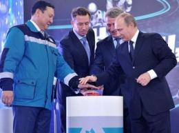 Путин предупредил о возможных сбоях в работе первой цепи энергомоста в Крым Путин предупредил о возможных сбоях в работе первой цепи энергомоста в Крым