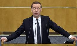 Медведев пообещал довести МРОТ до прожиточного минимума&#8205;