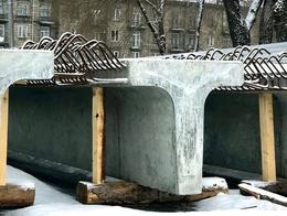 С. Кузнецов приехал к мосту через Абушку