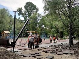 Мэрия найдет новых подрядчиков реконструкцию в сквере Кузнецова Мэрия найдет новых подрядчиков реконструкцию в сквере Кузнецова