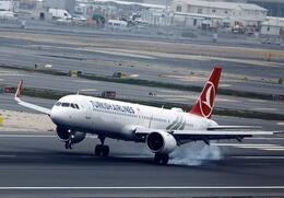 Turkish Airlines  22     