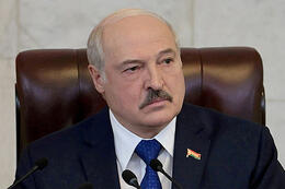 Лукашенко допустил размещение российских войск в Белоруссии Лукашенко допустил размещение российских войск в Белоруссии
