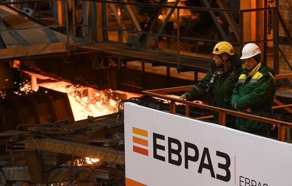 Великобритания ввела санкции против российской компании Evraz