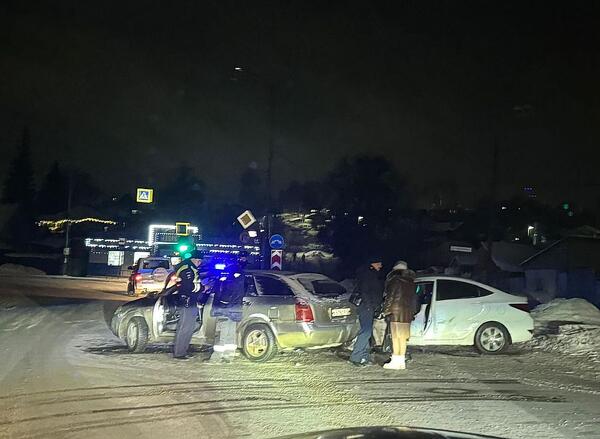 В районе Точилино в Новокузнецке серьезная автомобильная авария