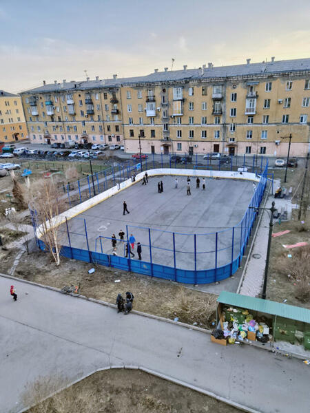 В Кузнецком районе контейнерная площадка установлена с нарушениями